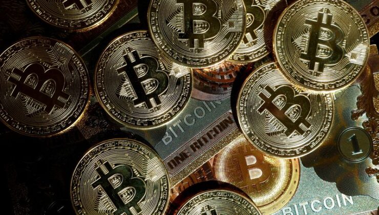 Bitcoin 110.000 doları test ediyor: Kurumsal talep ve makro destekli ivme güçleniyor